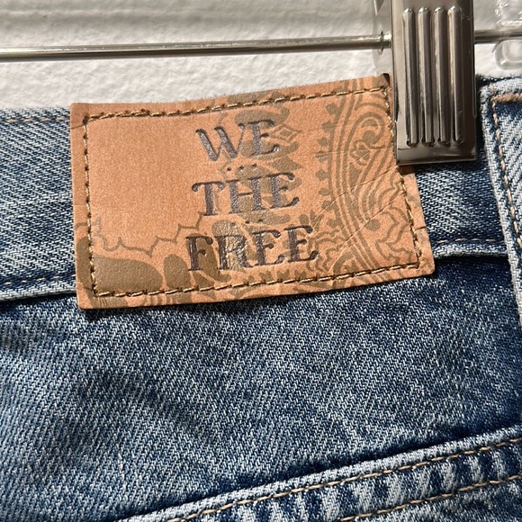 We The Free Ripple Wide-Leg Pieced Cropped Jeans Size 28 Color Blue - Picture 12 of 16